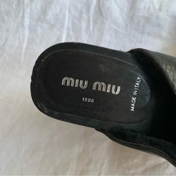 Vintage Miu Miu 1996 Leather Shearling Stud Clog Mule Heels Black - Picture 5 of 8